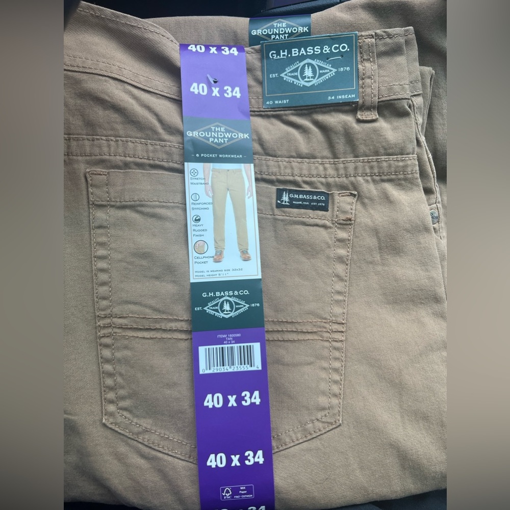 COPY - G.H. Bass Men’s Canvas Pant
5 Pocket Style
Stretch Waistband
Color: Tan